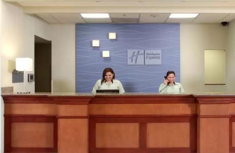 Holiday Inn Express & Suites Monterrey Aeropuerto By Ihg Apodaca Esterno foto