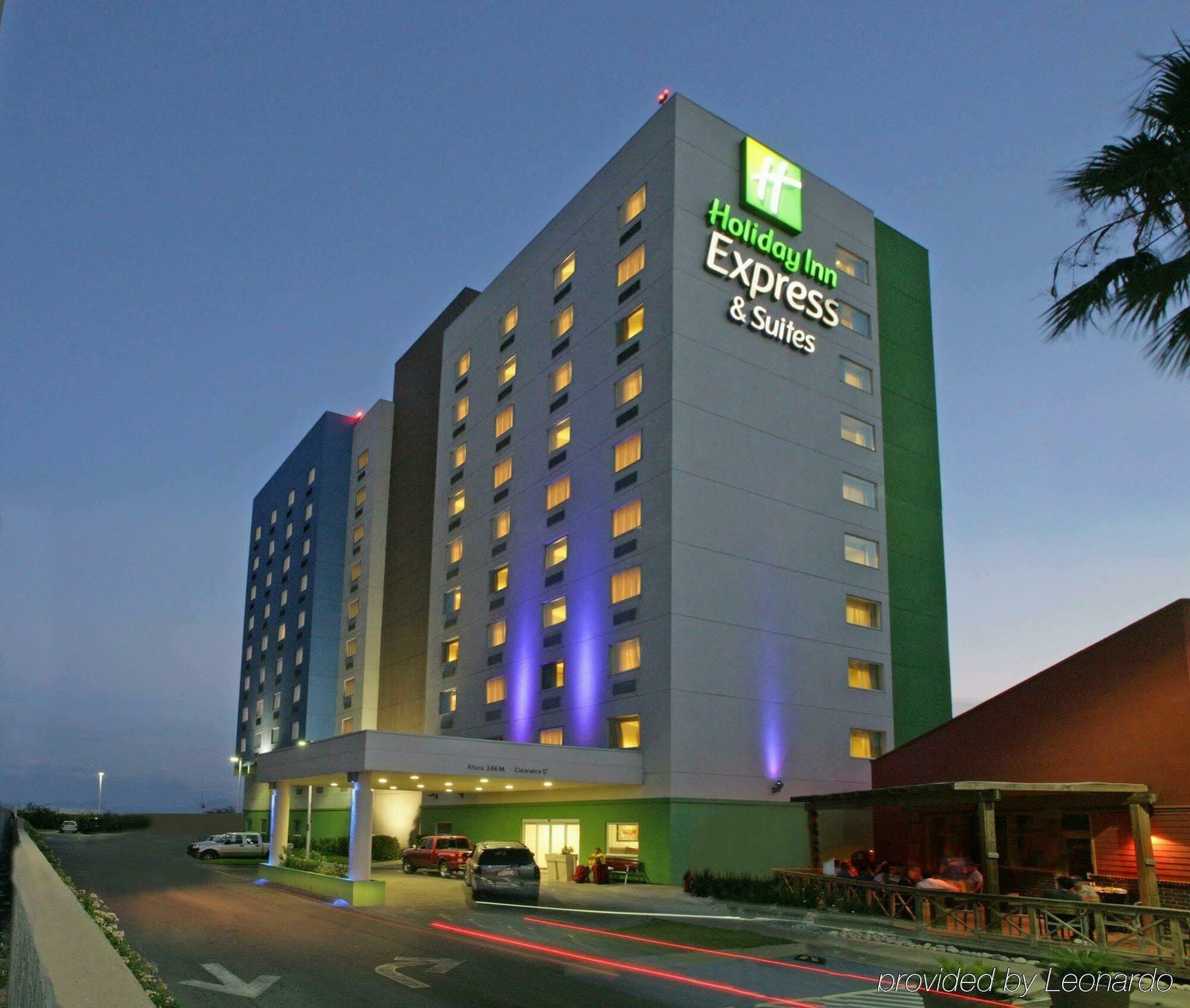 Holiday Inn Express & Suites Monterrey Aeropuerto By Ihg Apodaca Esterno foto
